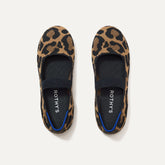 The Kids Mary Jane in Amber Cat shown from the top.