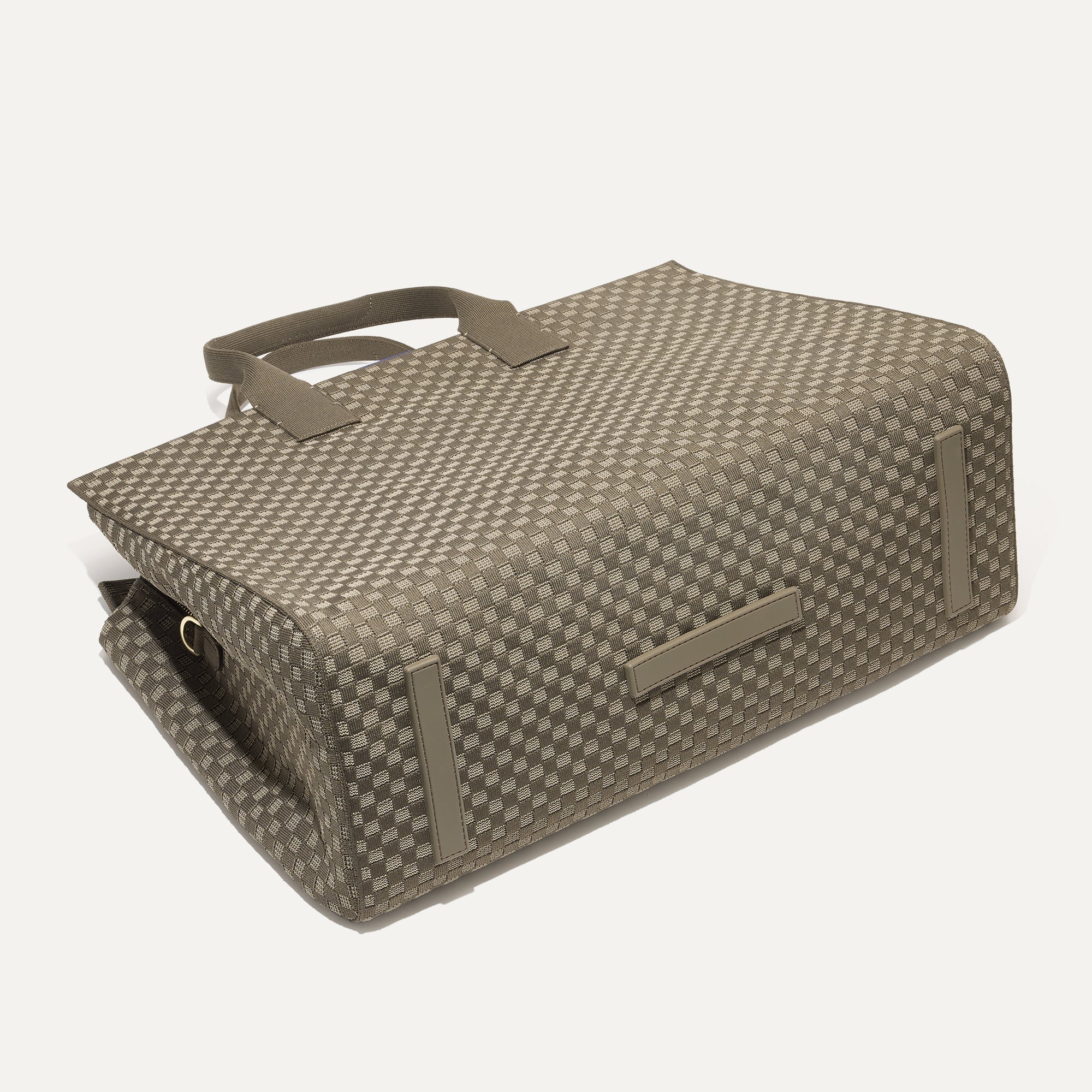 The Weekender in Safari Green shown laid down.