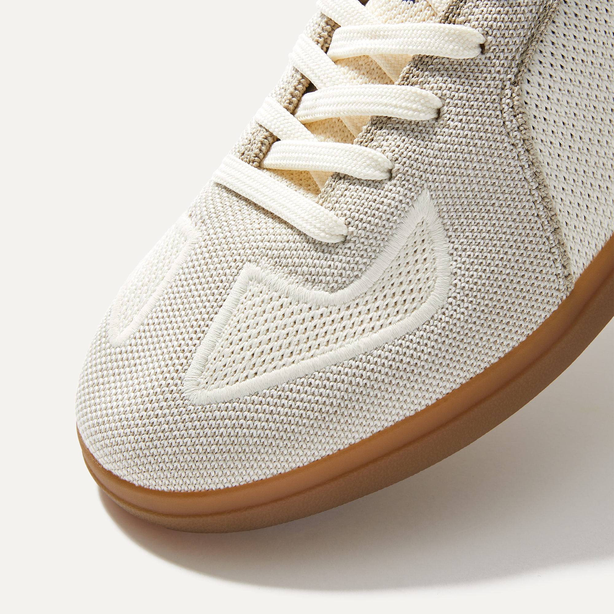 Close up of the toe and stitching details of The RS01 Sneaker in hudson.