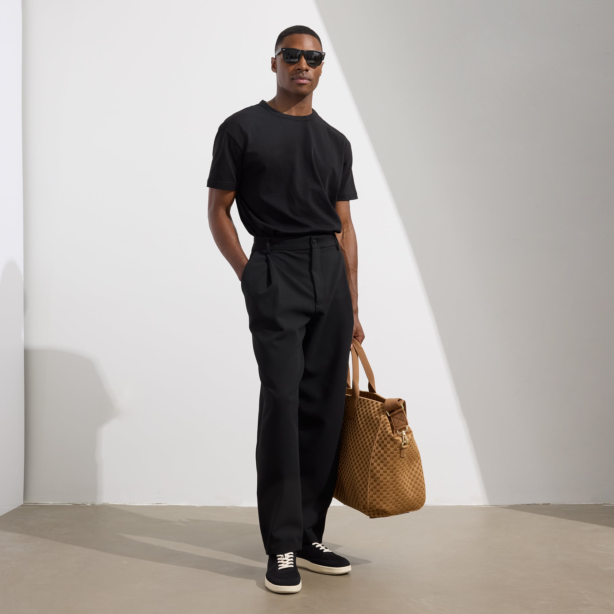 Alternate view of a model wearing The Men's Court Sneaker in Referee.