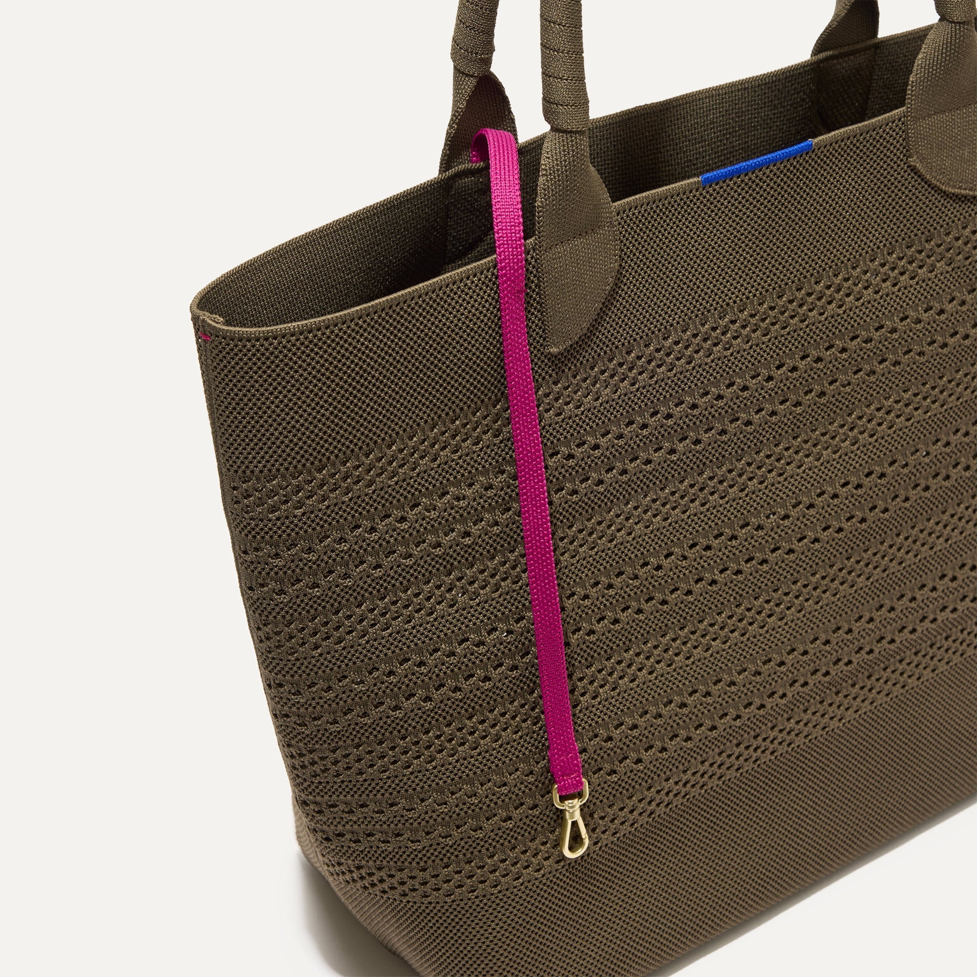 The Lightweight Tote in Safari Crochet shown with its handy key leash.