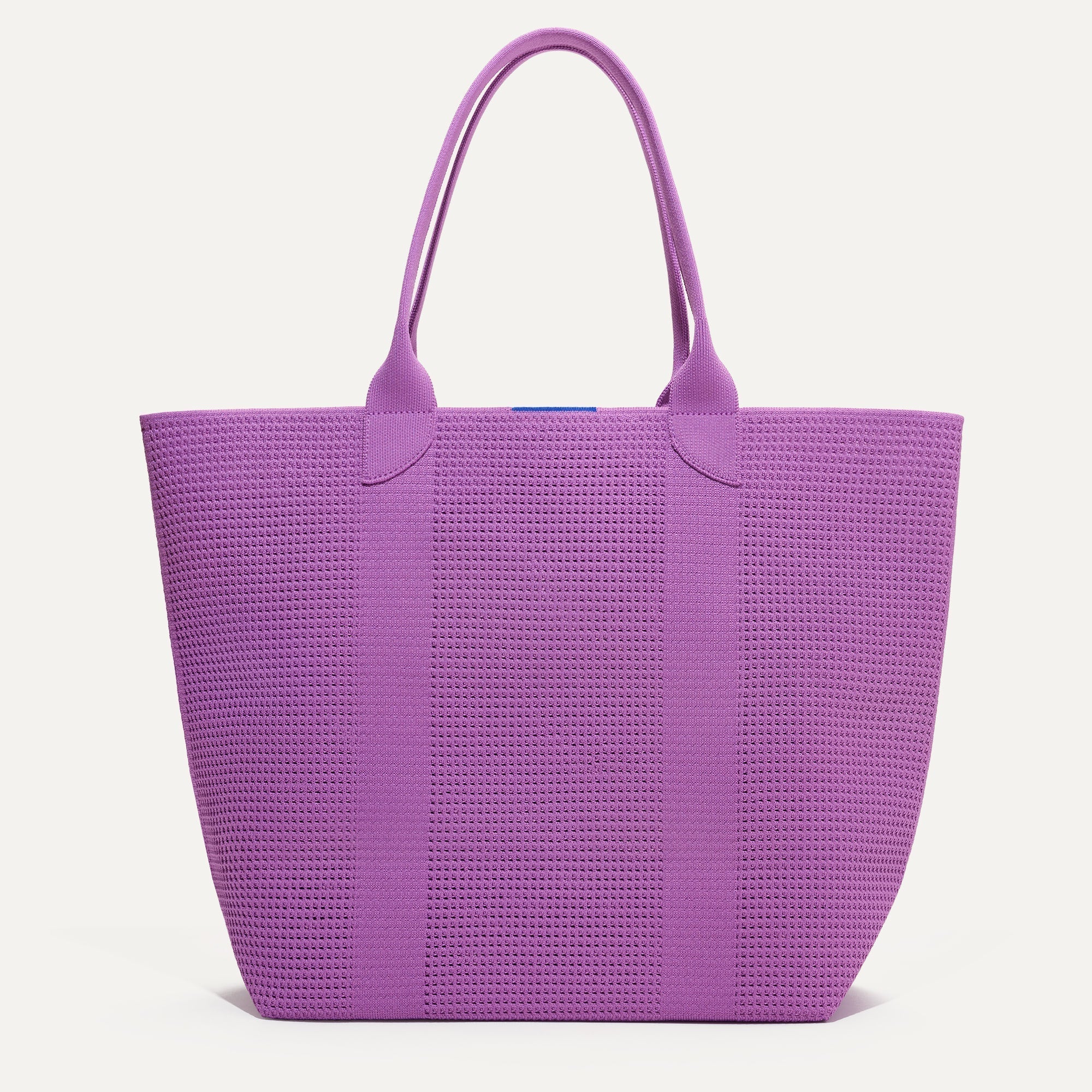 PLP |The Lightweight Tote in Summery Berry shown from the front.