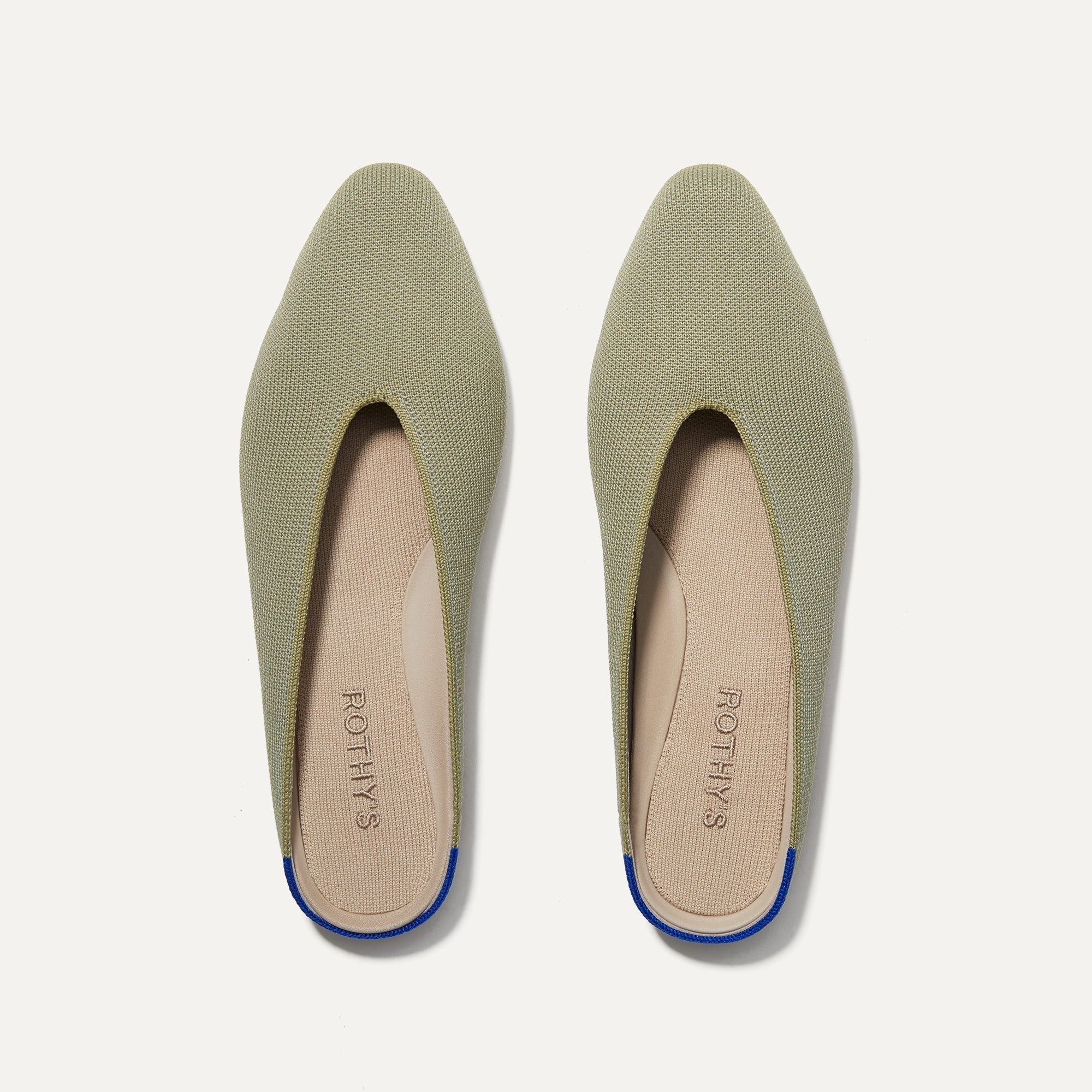 The Almond Demi in Cedar shown from the top.