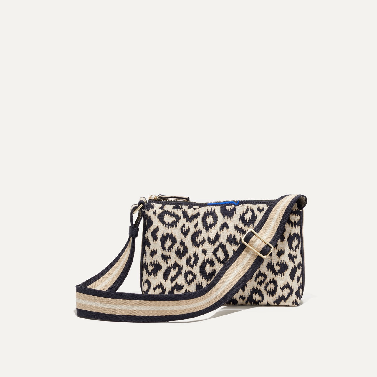 PLP |The Casual Crossbody in Sandy Cat, shown from the front.