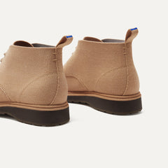 The Chukka Boot in Butternut shown from the back, in diagonal view. 