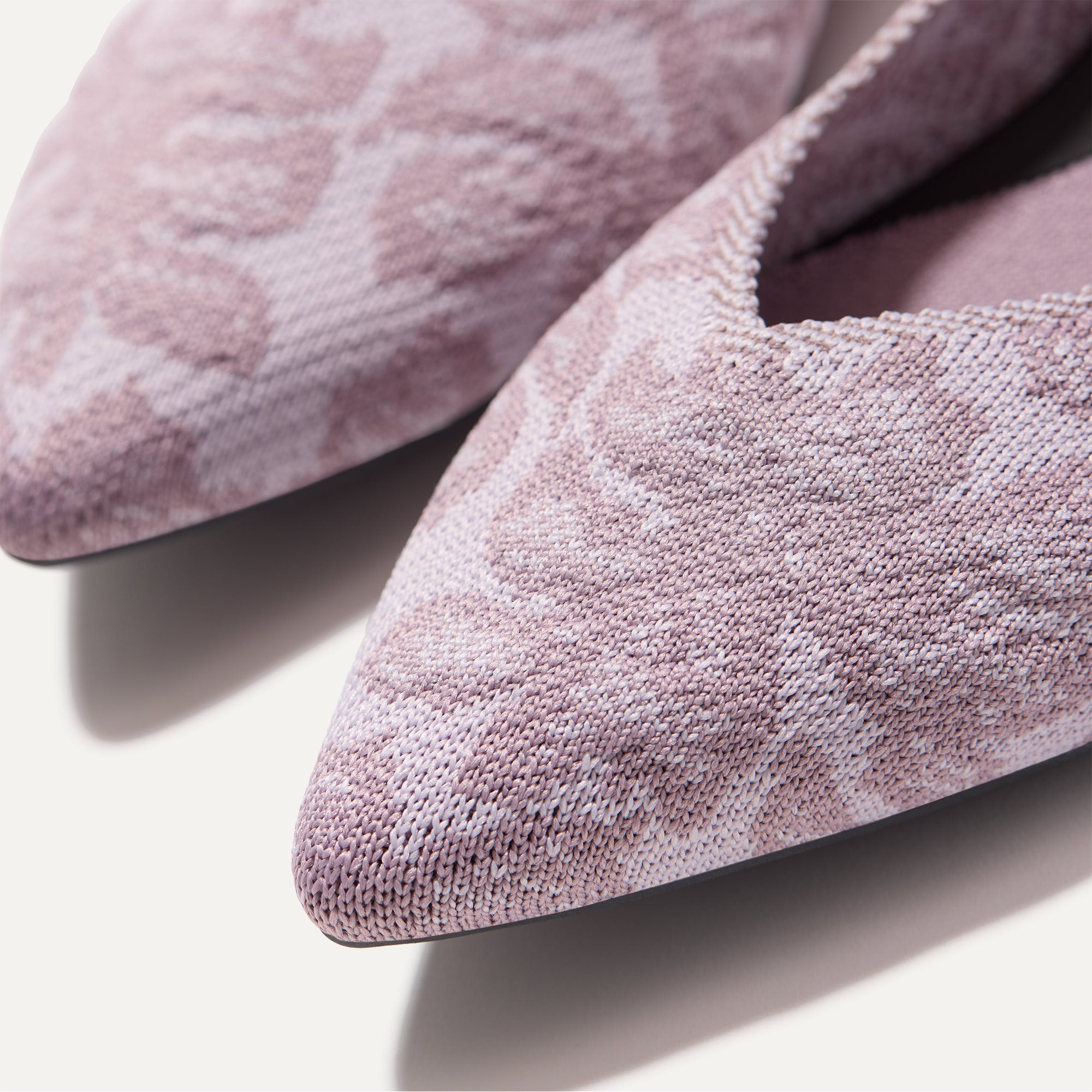 Close up of The Point II in Lilac Chantilly, shown in diagonal view. 