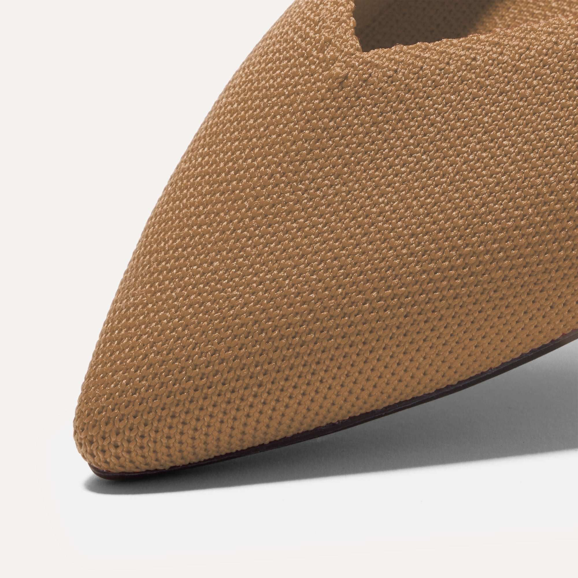 Close up of The Point II in Wren, shown in diagonal view.