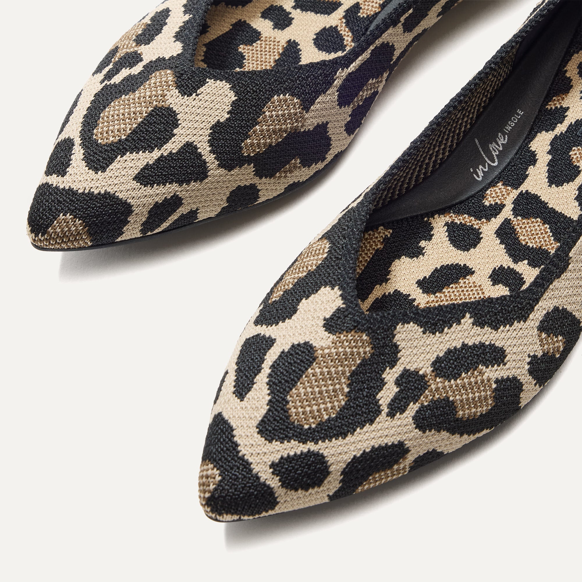 Close up of The Point II in Desert Cat, shown in diagonal view. 