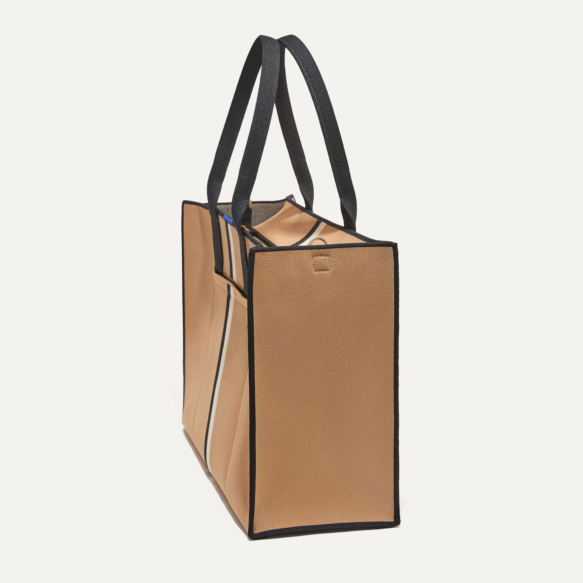 The Classic Tote in Grand Piano, shown from the side.