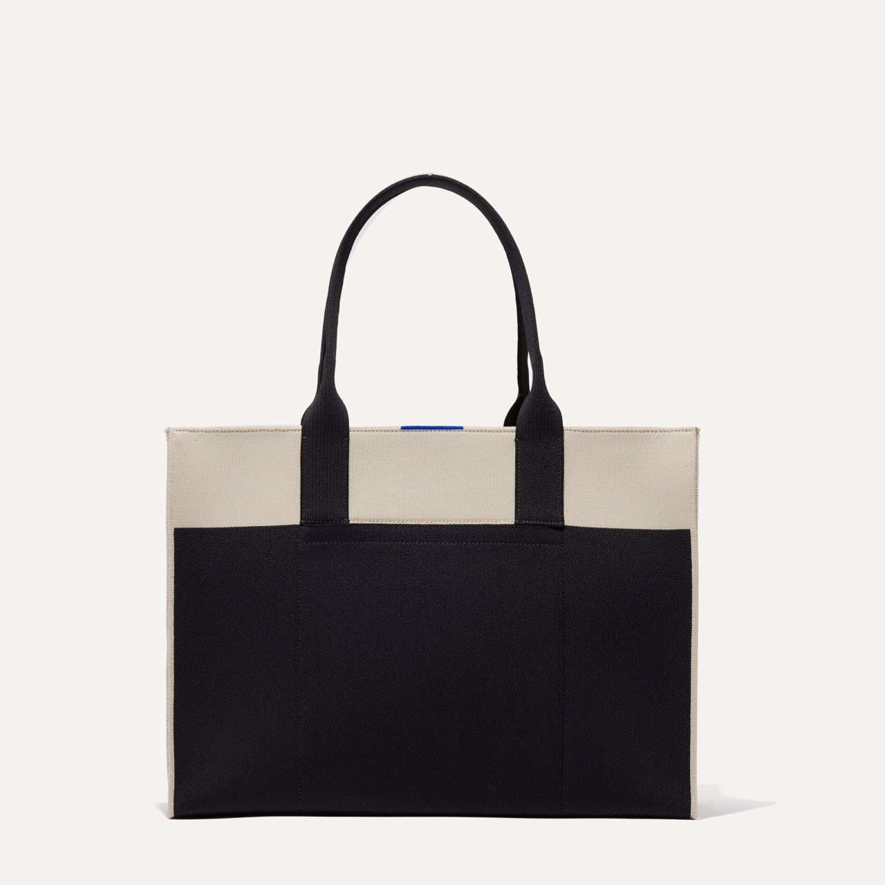 PLP |The Classic Tote in Luna, shown from the front.