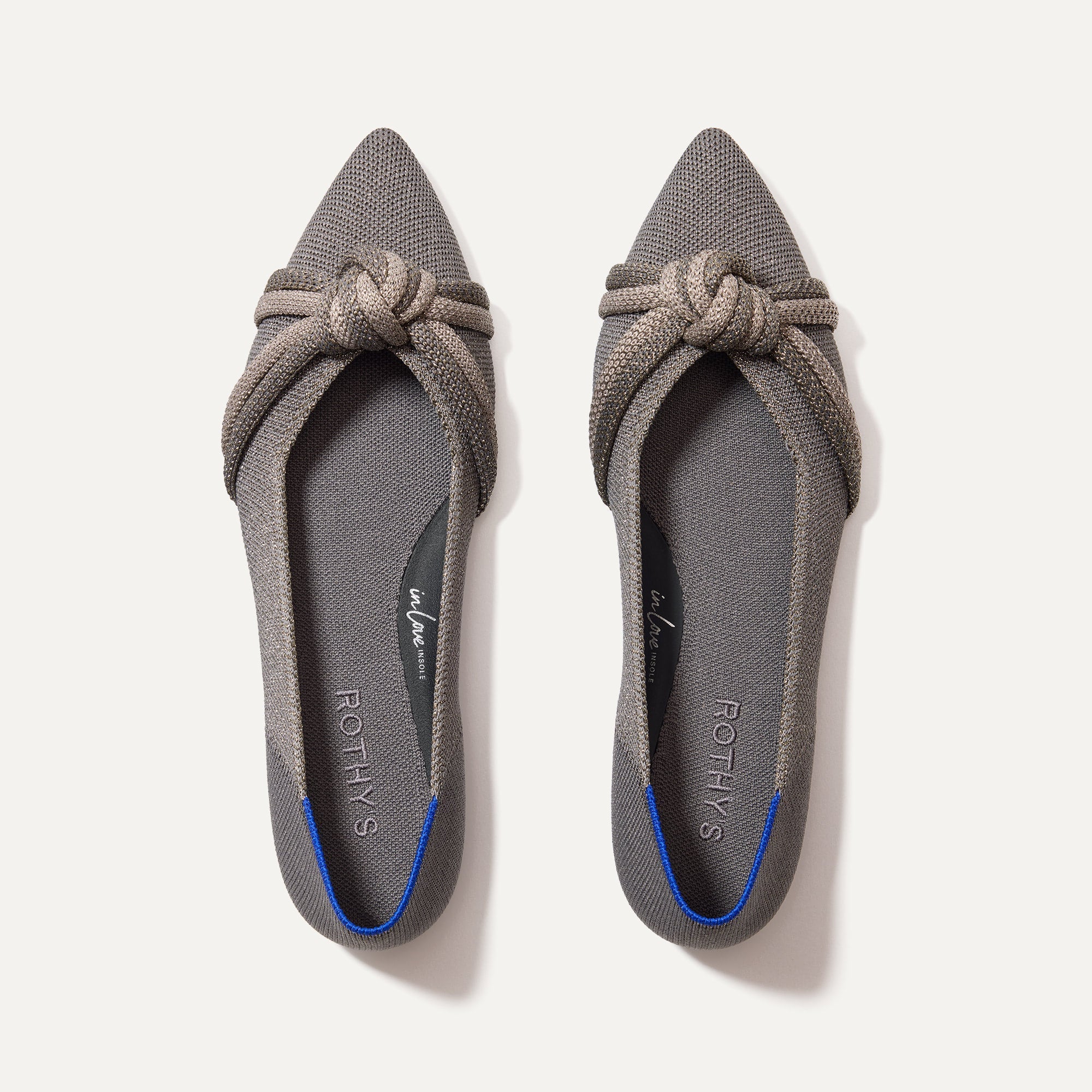 The Knot Point II in Silver Mix shown from the top.