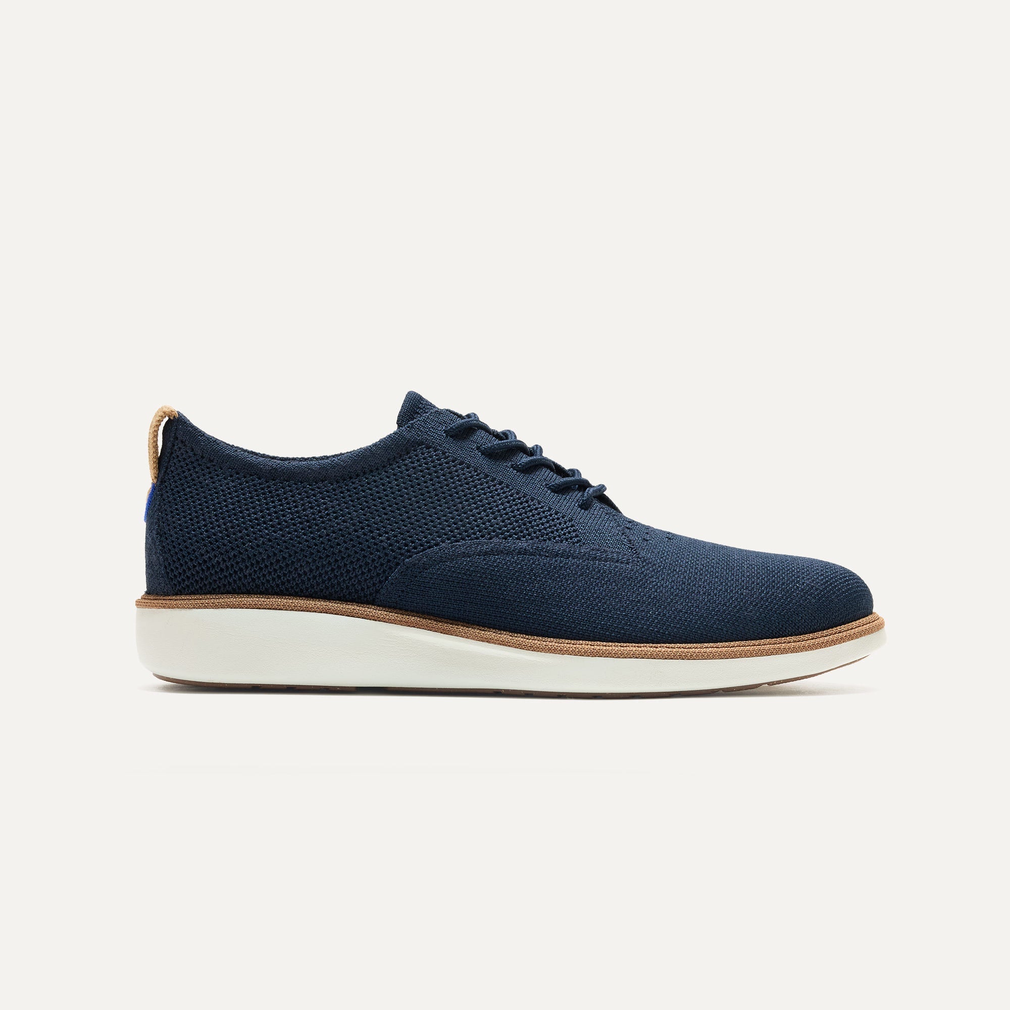 The Oxford in Night Navy shown from the top.