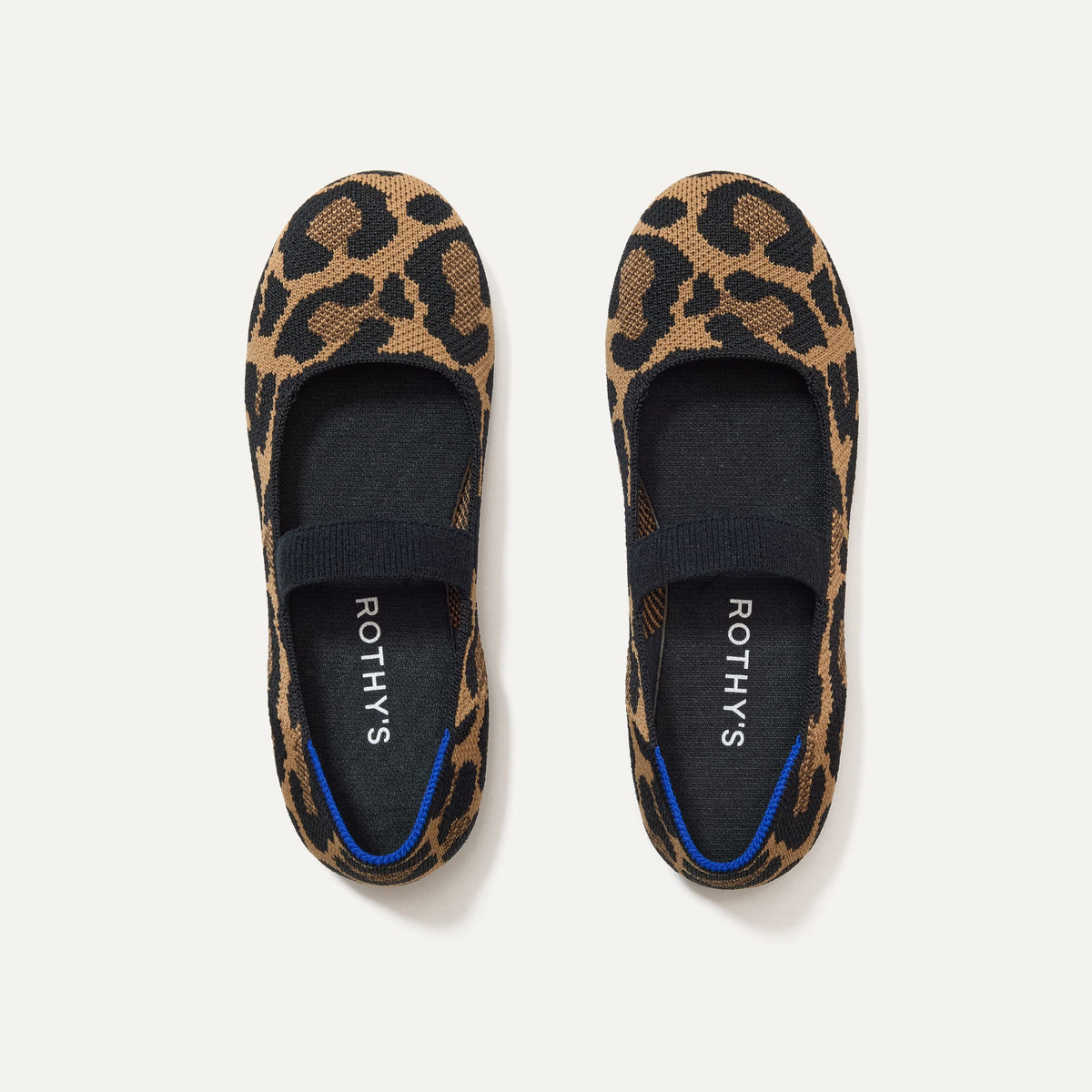 The Kids Mary Jane in Amber Cat shown from the top.