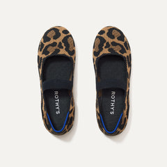 The Kids Mary Jane in Amber Cat shown from the top.