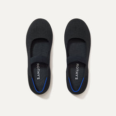 The Kids Mary Jane in Black shown from the top.