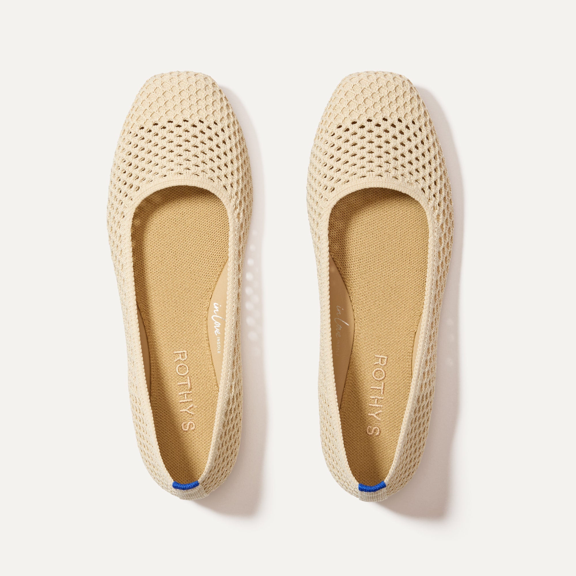 The Max Square in Off White Mesh shown from the top.