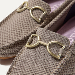 Close up of the toe and hardware of The Double Bit Driver in Latte Micro Check.