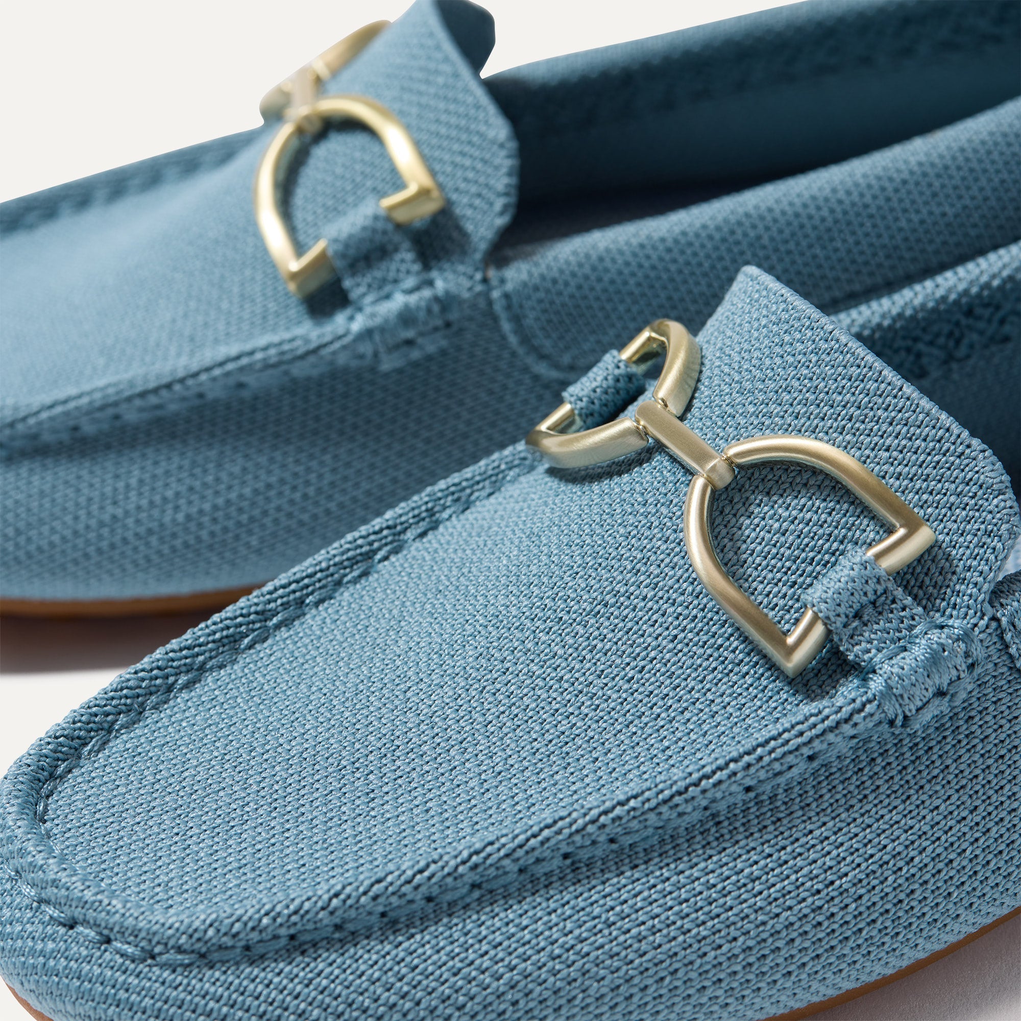 Close up of the toe and hardware of The Double Bit Driver in Sky.