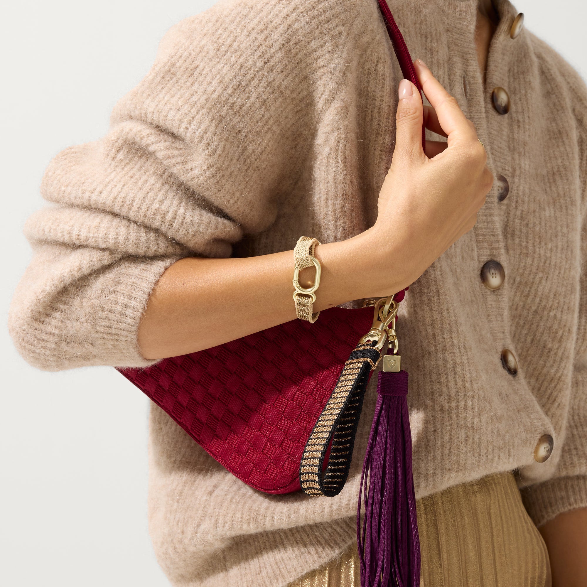 hover | Model wearing The Bracelet in Gold Dust.