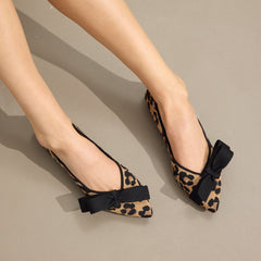 hover | Model wearing The Bow Point II in Sable Spot.